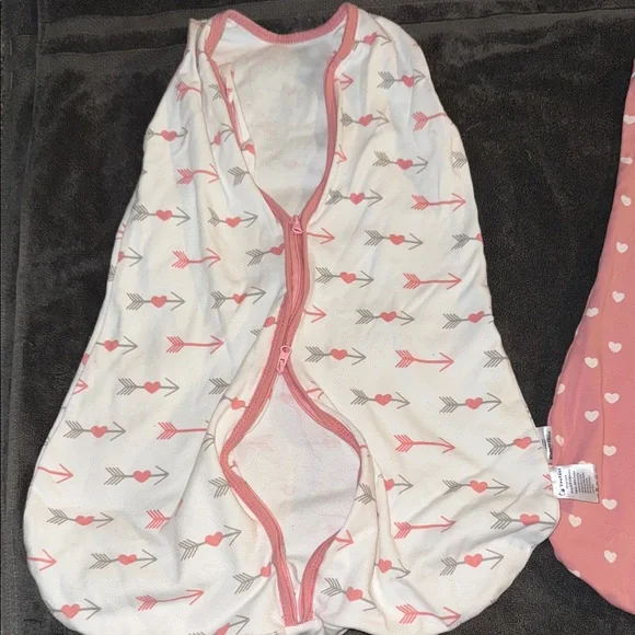 Charming Heart and Arrow Kids Sleep Sacks - Picture 5 of 6